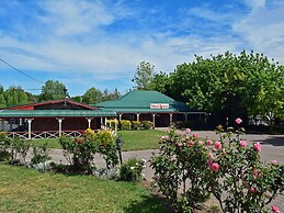 Rest Point Motor Inn