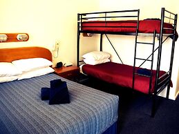 Rest Point Motor Inn