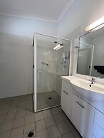 Rest Point Motor Inn