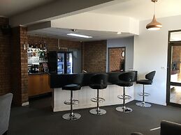 Spa Village Travel Inn