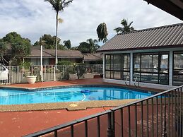 Town & Country Motel