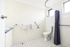 Acacia Motor Inn
