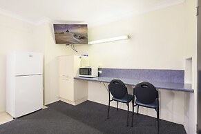 Acacia Motor Inn
