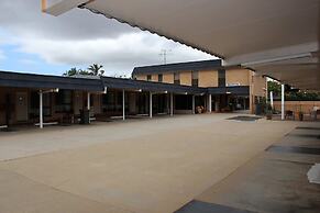 Acacia Motor Inn