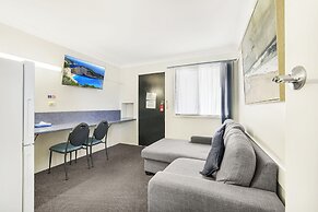 Acacia Motor Inn
