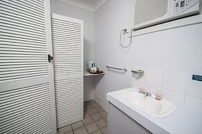 The Beach Motel Hervey Bay