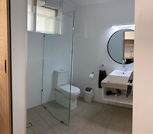 Kingston Lobster Motel