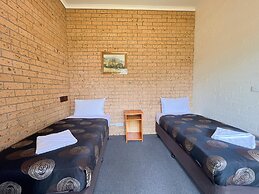 Colac Mid City Motor Inn