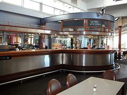 Richmond Henty Hotel