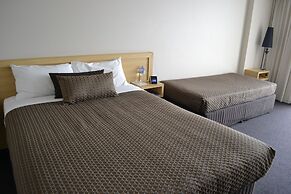 Richmond Henty Hotel