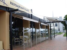 Richmond Henty Hotel