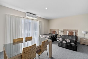 Sherbourne Terrace Hotel