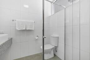 Sherbourne Terrace Hotel