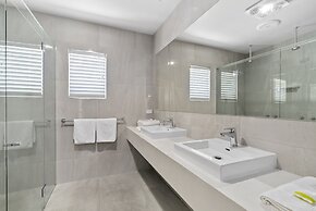 Sherbourne Terrace Hotel