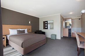 Comfort Inn On Raglan