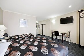 Comfort Inn On Raglan