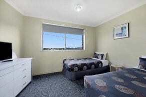Comfort Inn On Raglan