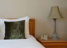 Rosellen Suites At Stanley Park