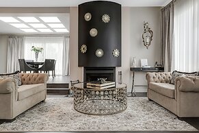 Rosellen Suites At Stanley Park