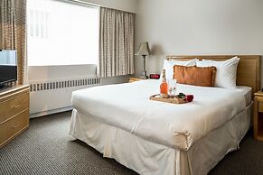 Rosellen Suites At Stanley Park