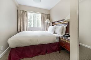 Rosellen Suites At Stanley Park