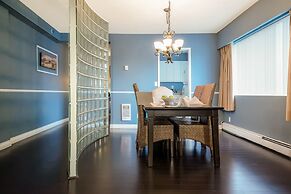 Rosellen Suites At Stanley Park