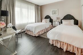 Rosellen Suites At Stanley Park