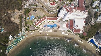 Tesoro Manzanillo All Inclusive