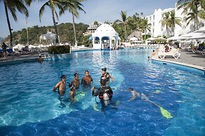 Tesoro Manzanillo All Inclusive