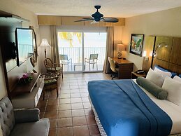 Emerald Beach Resort