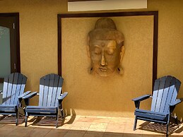 Emerald Beach Resort