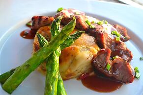 Emerald Beach Resort