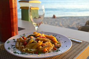 Emerald Beach Resort