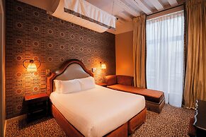 Hotel Odéon Saint Germain