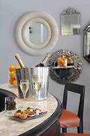 Château Belmont Tours by The Crest Collection