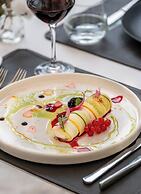 Château Belmont Tours by The Crest Collection