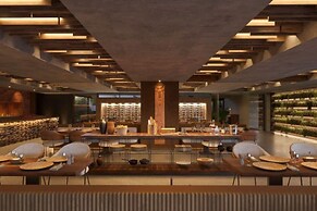 Yacht & Golf Club Paraguayo, a Tribute Portfolio Resort