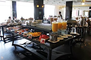 Yacht & Golf Club Paraguayo, a Tribute Portfolio Resort