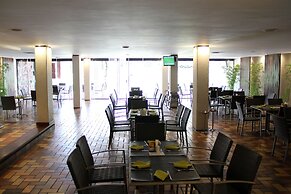 Yacht & Golf Club Paraguayo, a Tribute Portfolio Resort