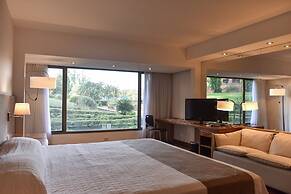 Yacht & Golf Club Paraguayo, a Tribute Portfolio Resort