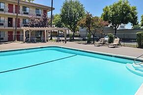 Rancho Cordova Inn