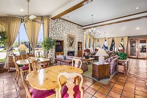 Americas Best Value Inn Columbus, TX