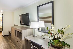 Americas Best Value Inn Columbus, TX