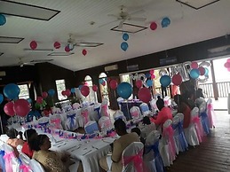 Gem Holiday Beach Resort