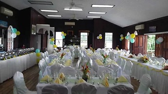 Gem Holiday Beach Resort