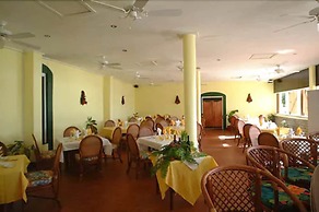 Gem Holiday Beach Resort