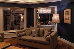 La Cascada Casa Patagónica by DON