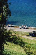 La Cascada Casa Patagónica by DON