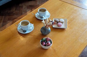 La Cascada Casa Patagónica by DON