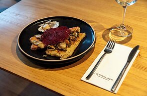 La Cascada Casa Patagónica by DON